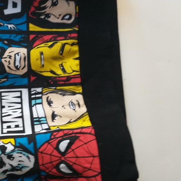 Marvel Comic Superhero Faces Sweatshirt | large - Picture 8 of 9
